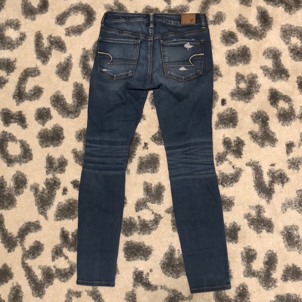 American Eagle Distressed Jegging - Picture 2 of 7